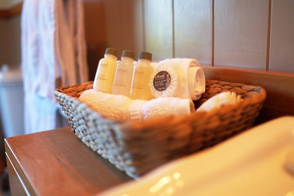 تاوبو Tauhara Sunrise Lodge المظهر الخارجي الصورة