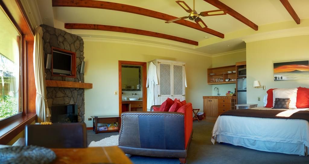 تاوبو Tauhara Sunrise Lodge المظهر الخارجي الصورة