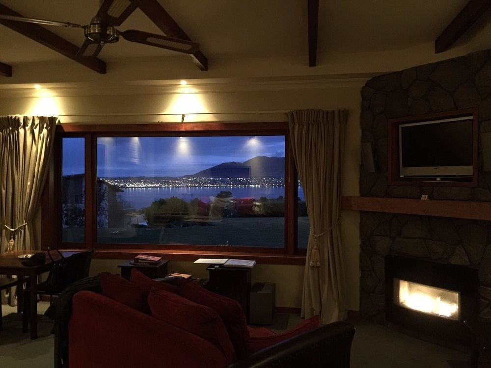 تاوبو Tauhara Sunrise Lodge المظهر الخارجي الصورة