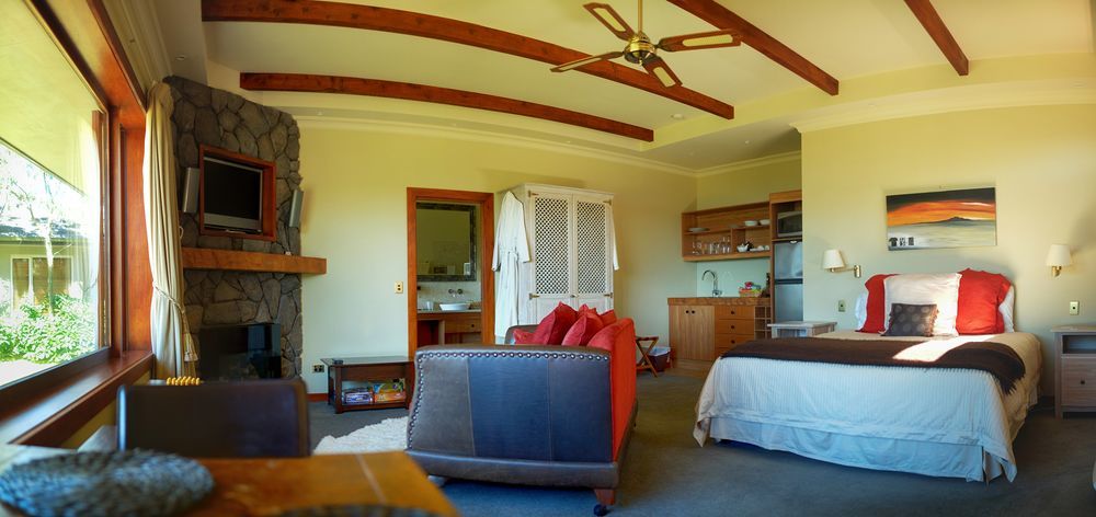 تاوبو Tauhara Sunrise Lodge المظهر الخارجي الصورة