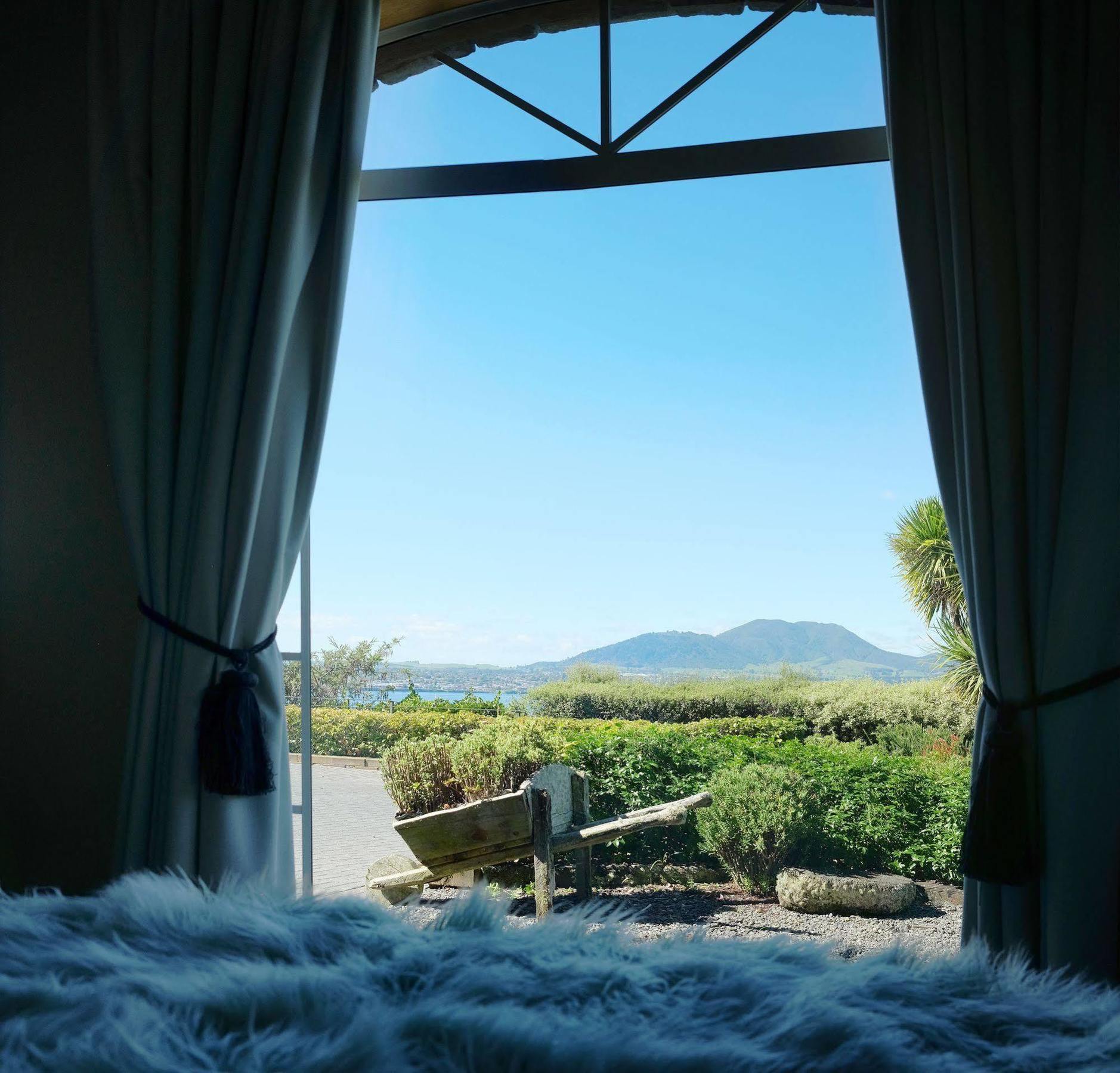 تاوبو Tauhara Sunrise Lodge المظهر الخارجي الصورة