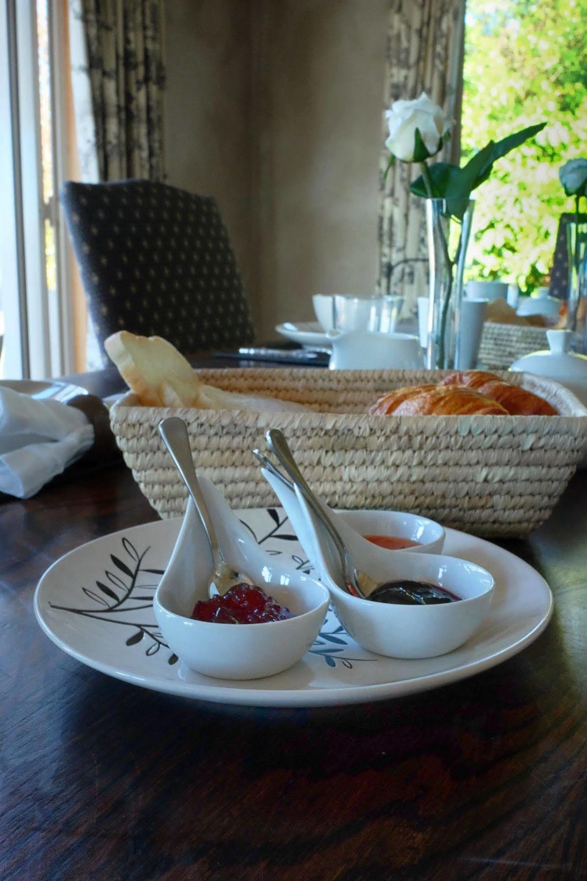 تاوبو Tauhara Sunrise Lodge المظهر الخارجي الصورة